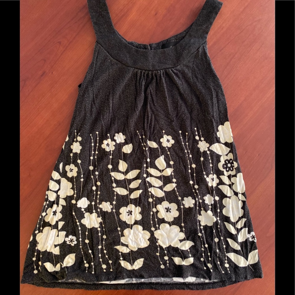 Women’s Tank. EUC.